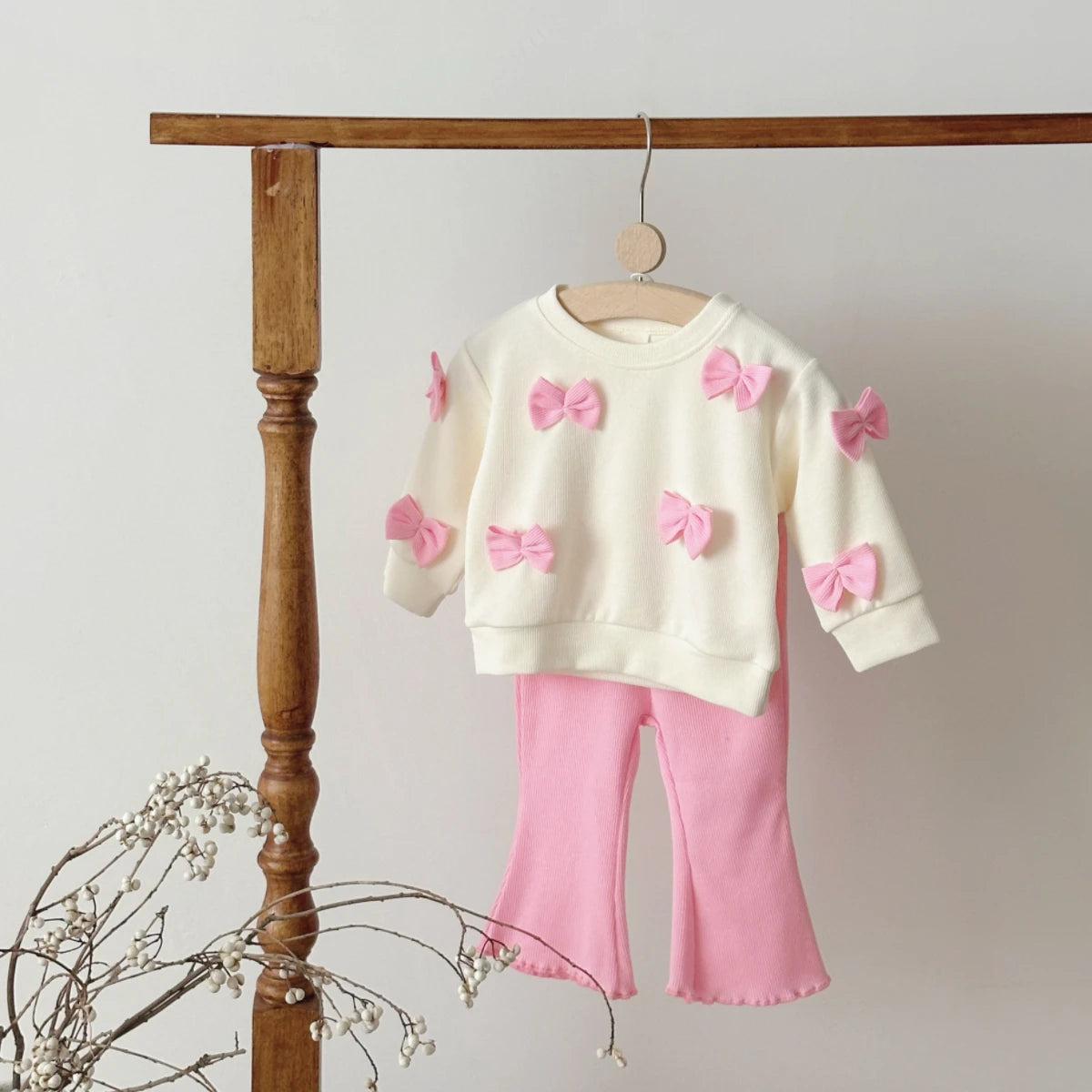 Spring Autumn Baby Clothes Set Outfit Newborn Bowknot Long Sleeved Top + Pink Cute Flared Trousers Infant Fashionable Set