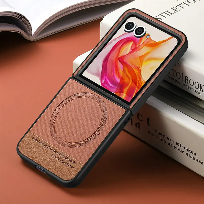 For Motorola Razr 60 50 40 Ultra 5G Folding Magsafe Case Luxury Leather Wireless Charge Back Capa Moto Razr 50 Razr60 Plus 2025