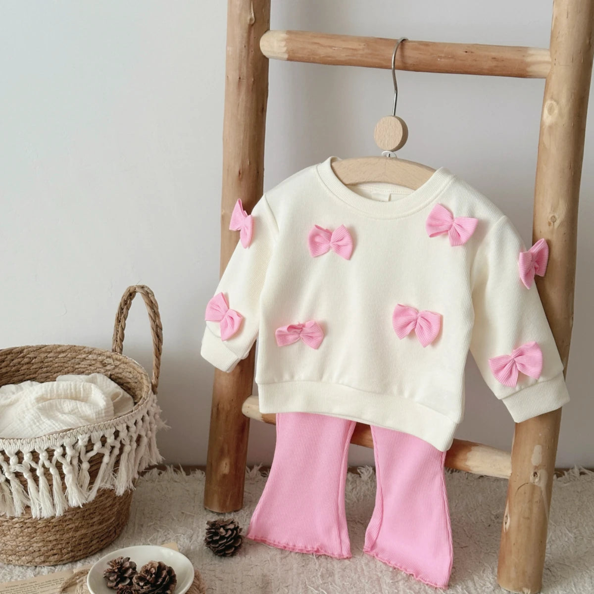 Spring Autumn Baby Clothes Set Outfit Newborn Bowknot Long Sleeved Top + Pink Cute Flared Trousers Infant Fashionable Set