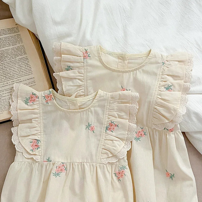 Summer Infant Baby Girl Bodysuits 0-24M Baby Clothing Toddler Baby Girl Jumpsuit Flying Sleeve Cotton Flower Embroidery Clothing
